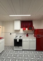 17 2nd Ave NE in Aberdeen, SD - Building Photo