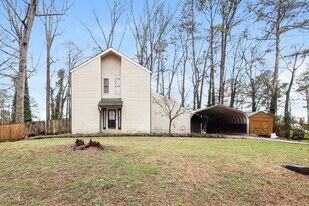 4110 Oak Stone Dr, Unit 1528 in Douglasville, GA - Building Photo