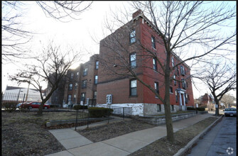 Dr Taylor Apartments in St. Louis, MO - Building Photo - Building Photo