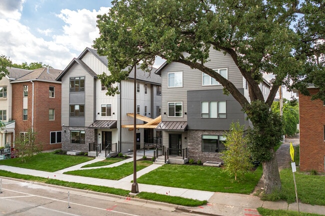 509-511 10th Ave SE in Minneapolis, MN - Foto de edificio - Building Photo