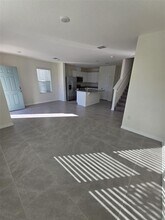 384 Preston Cv Dr in St. Cloud, FL - Building Photo - Building Photo