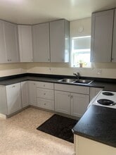 1144 Homedale Rd in Klamath Falls, OR - Building Photo - Building Photo