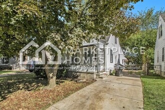 8290 Stout St in Detroit, MI - Building Photo - Building Photo