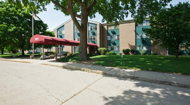 Schlarman House in Peoria, IL - Building Photo - Building Photo