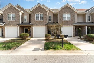 1915 Fleming Rd in Greensboro, NC - Building Photo - Building Photo