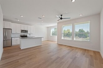 2600 Gattis School Rd in Round Rock, TX - Building Photo - Building Photo