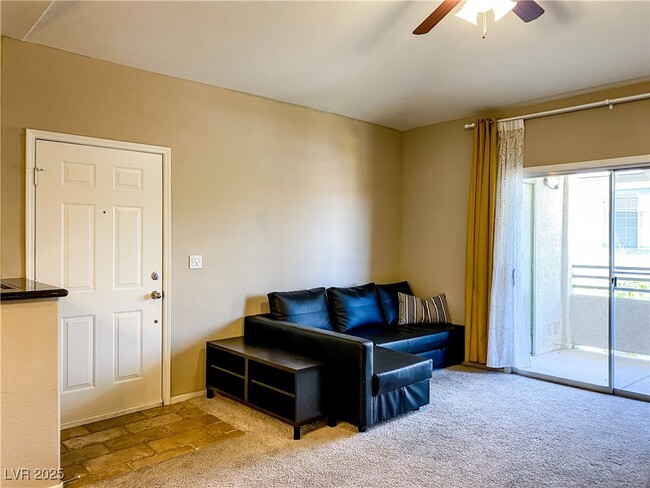 1709 King James St in Las Vegas, NV - Building Photo - Building Photo
