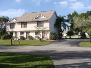 4302 SE 5th Ave in Cape Coral, FL - Foto de edificio - Building Photo