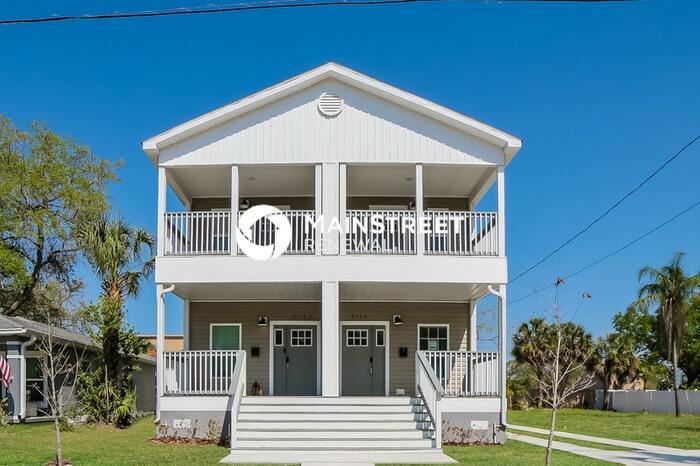 2167 14th Ave S in St. Petersburg, FL - Foto de edificio