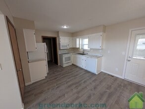 500 Kenneth Ln in Belton, MO - Building Photo - Building Photo