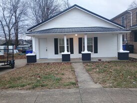 926 Dayton Ave in Lexington, KY - Building Photo