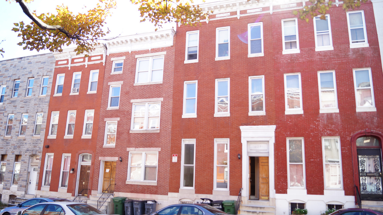 1025 Edmondson Ave in Baltimore, MD - Building Photo