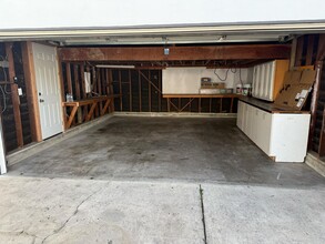 2932 Allred St in Lakewood, CA - Building Photo - Building Photo