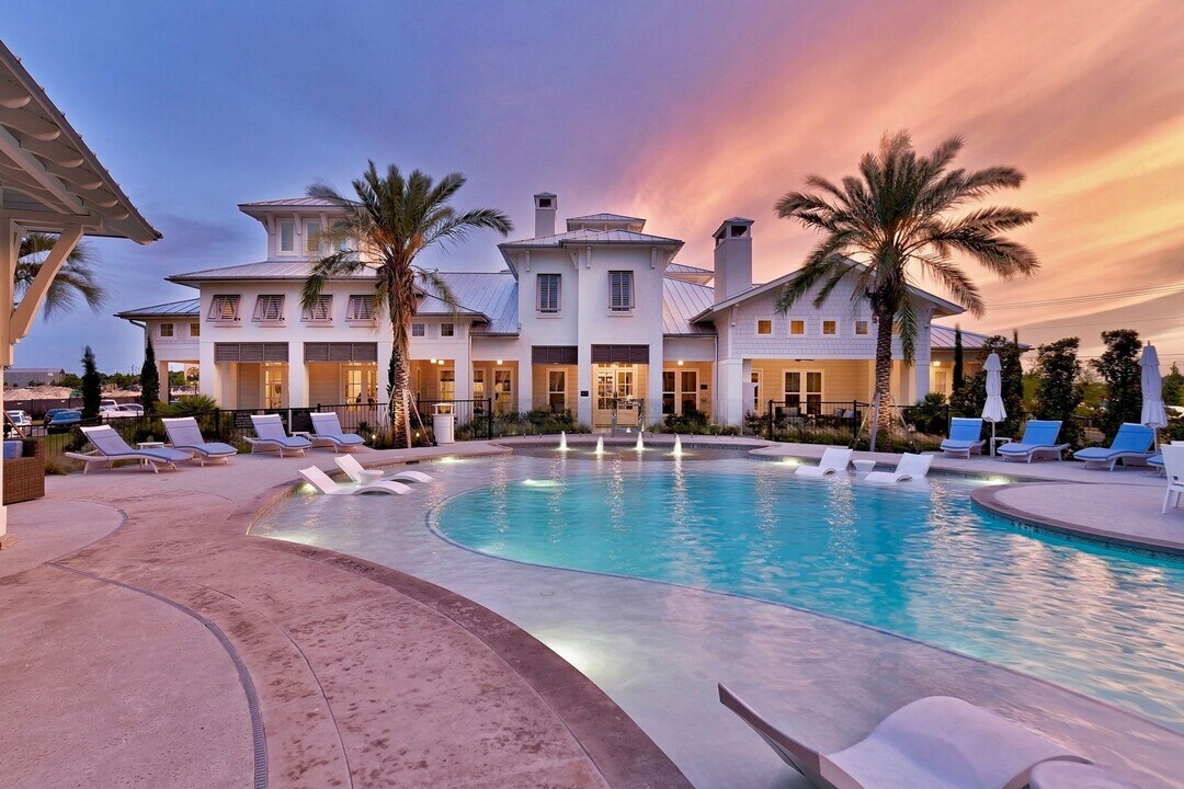 Edgewater in Pflugerville, TX - Foto de edificio