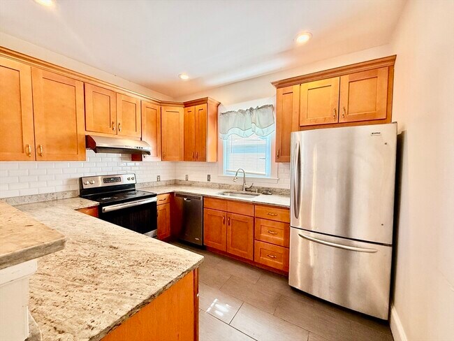 81 South St in Quincy, MA - Building Photo - Building Photo