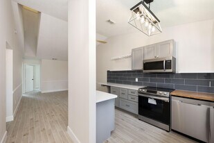 5214 Stacy St in West Palm Beach, FL - Building Photo