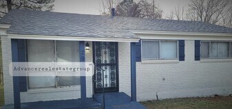293 Charter Ave in Memphis, TN - Building Photo