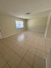 1110 Outlook Dr in Deltona, FL - Building Photo - Building Photo