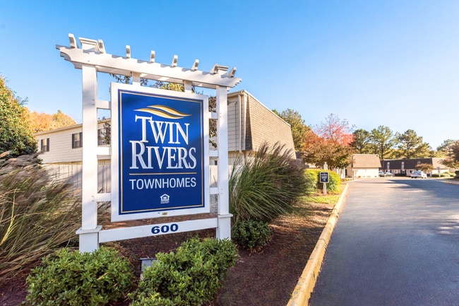 Twin Rivers Townhomes