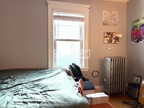 44 Day St, Unit 2 in Boston, MA - Building Photo - Building Photo