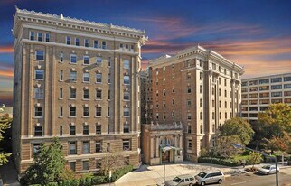 2022 Columbia Rd NW, Unit 615 in Washington, DC - Building Photo
