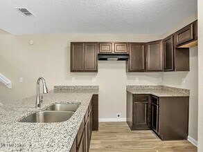 10963 Hidden Haven Ct in Jacksonville, FL - Building Photo - Building Photo