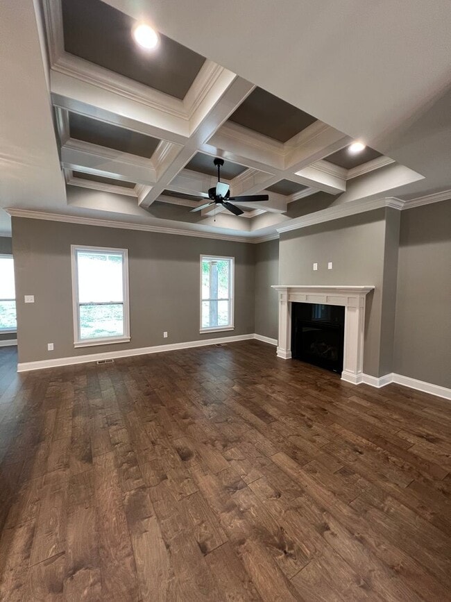 557 Carrington Blvd in Lenoir City, TN - Building Photo - Building Photo