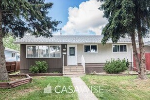 10434-10164 164 St NW in Edmonton, AB - Building Photo