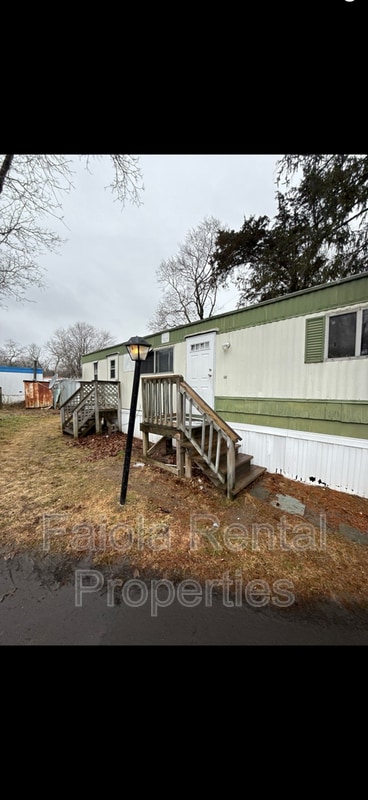property at 10 Talmar Ln