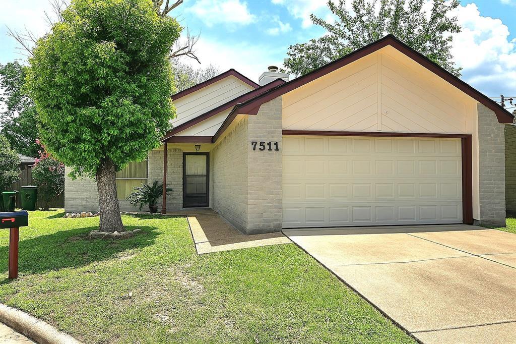 7511 Basil Ln in Houston, TX - Building Photo
