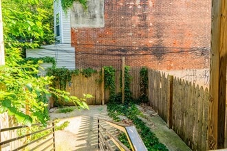 1815 W Montgomery Ave in Philadelphia, PA - Building Photo - Building Photo