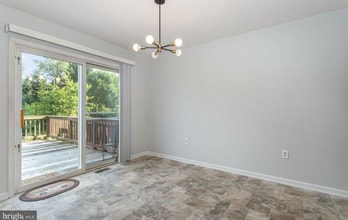330 Charles Cir in Hallam, PA - Building Photo - Building Photo