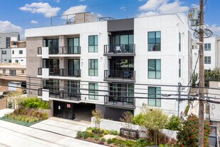 4320 Inglewood Blvd in Los Angeles, CA - Building Photo