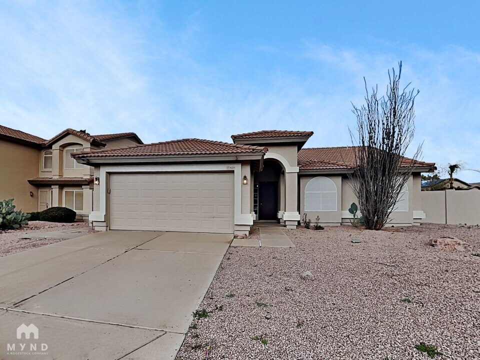 26224 N 45th St in Phoenix, AZ - Foto de edificio