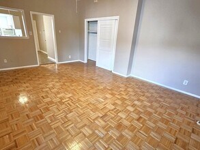 1259 Paterson Plank Rd in Secaucus, NJ - Building Photo - Building Photo