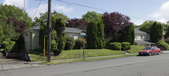 4021 SE Belmont St in Portland, OR - Foto de edificio - Building Photo