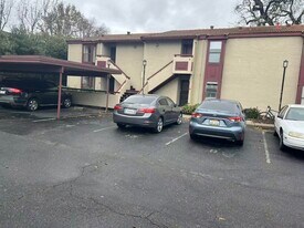 1391 Monument Blvd in Concord, CA - Building Photo