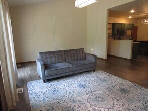 11119 Minterwood Dr NW in Gig Harbor, WA - Building Photo - Building Photo