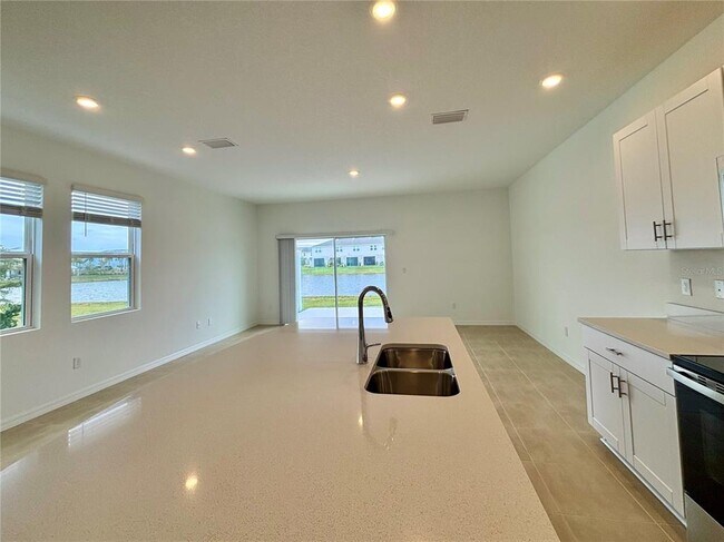 16532 Bergamo Pl in Bradenton, FL - Building Photo - Building Photo