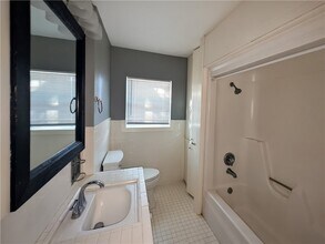 4110 Lowman St in Corpus Christi, TX - Building Photo - Building Photo