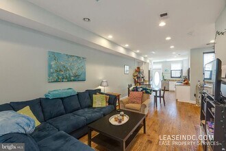 604 Harvard St NW in Washington, DC - Building Photo - Building Photo