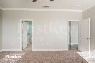 11400 Wishing Well Ln in Clermont, FL - Foto de edificio - Building Photo