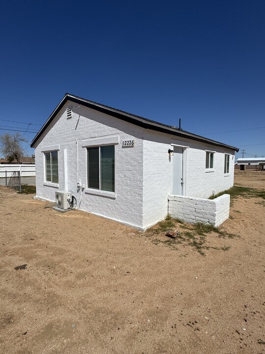 12226 James St in Boron, CA - Building Photo