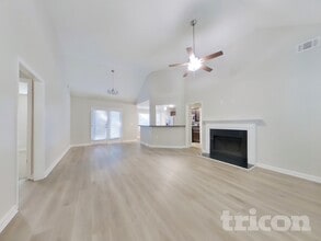 106 Flagler Way in Dallas, GA - Foto de edificio - Building Photo