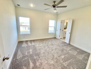 70 Hughetta St N in Oakland, TN - Building Photo - Building Photo