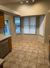 11408 Brown Ave in Oklahoma City, OK - Building Photo - Building Photo