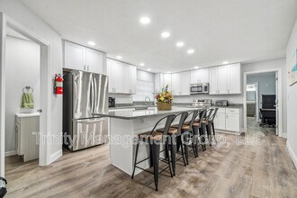 380 Jeru Blvd in Tarpon Springs, FL - Building Photo - Building Photo