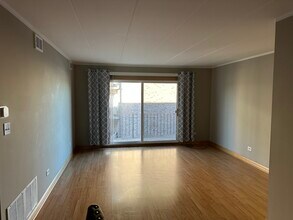 7347 79th Pl in Bridgeview, IL - Building Photo - Building Photo