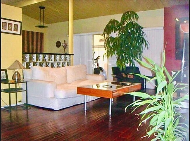 property at 5443 Baja Dr