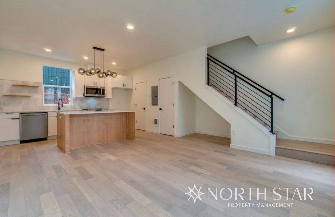 3019 SE Division St in Portland, OR - Building Photo